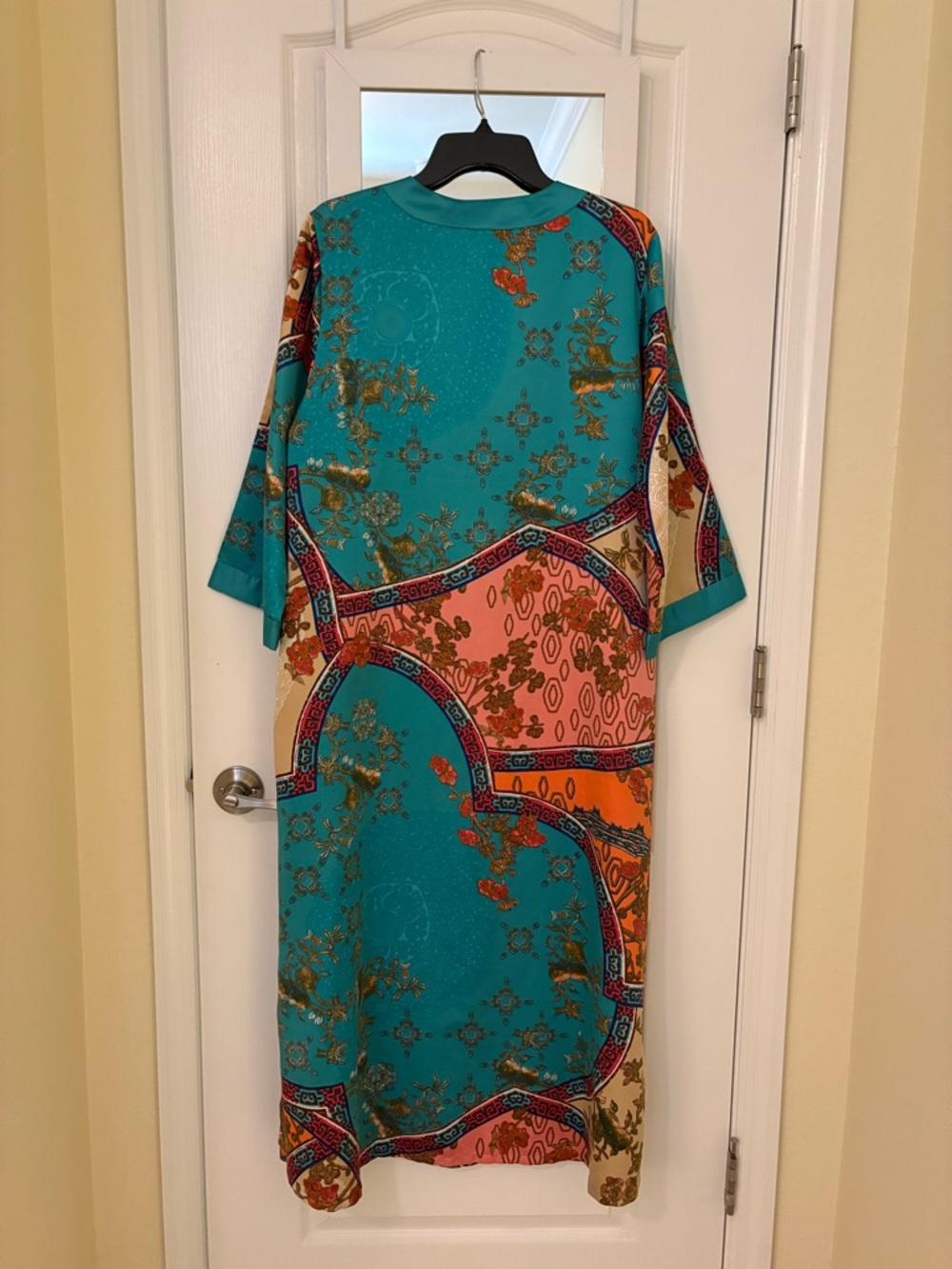 Natori Turquoise Multicolor Printed V-Neck Midi Dress - Picture 2 of 4